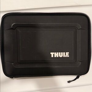 Thule MacBook Case